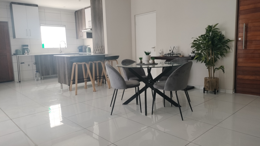 To Let 3 Bedroom Property for Rent in Waterkloof East North West